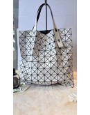 三宅BAO .BAO亮面方形 10×10 手提包白 三宅BAO .BAO亮面方形 10×10 手提包白