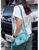 Kipling『牛角包』白綠條紋輕巧多袋側背包 GABBETTE S
