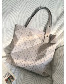 三宅BA O BAO 經典6x6雙色款(Line下單請先加入 https://lin.ee/69pBJ01 或ID:@oit2820k 有專人為妳服務) 三宅BA O BAO 經典6x6雙色款(Line下單請先加入 https://lin.ee/69pBJ01 或ID:@oit2820k 有專人為妳服務)