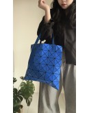 三宅 B A O BAO 6×6 托特包(Line下單請先加入 https://lin.ee/69pBJ01 或ID:@oit2820k 有專人為妳服務) 三宅 B A O BAO 6×6 托特包(Line下單請先加入 https://lin.ee/69pBJ01 或ID:@oit2820k 有專人為妳服務)